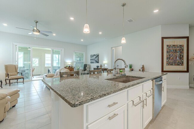 Building Photo - 144 Trotting Bear Ln