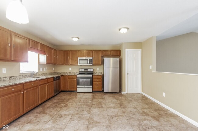 Building Photo - 2226 Leaf Dr