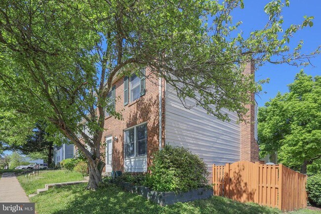 Building Photo - 12501 Starfire Ct