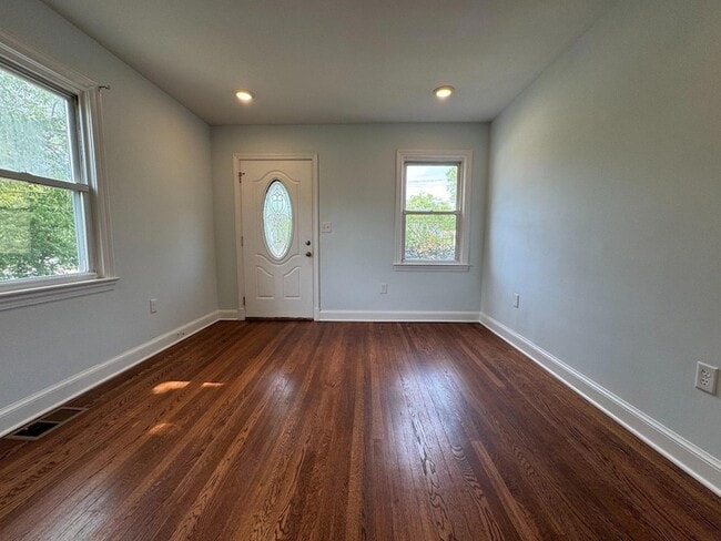 Building Photo - 9405 Rhode Island Ave