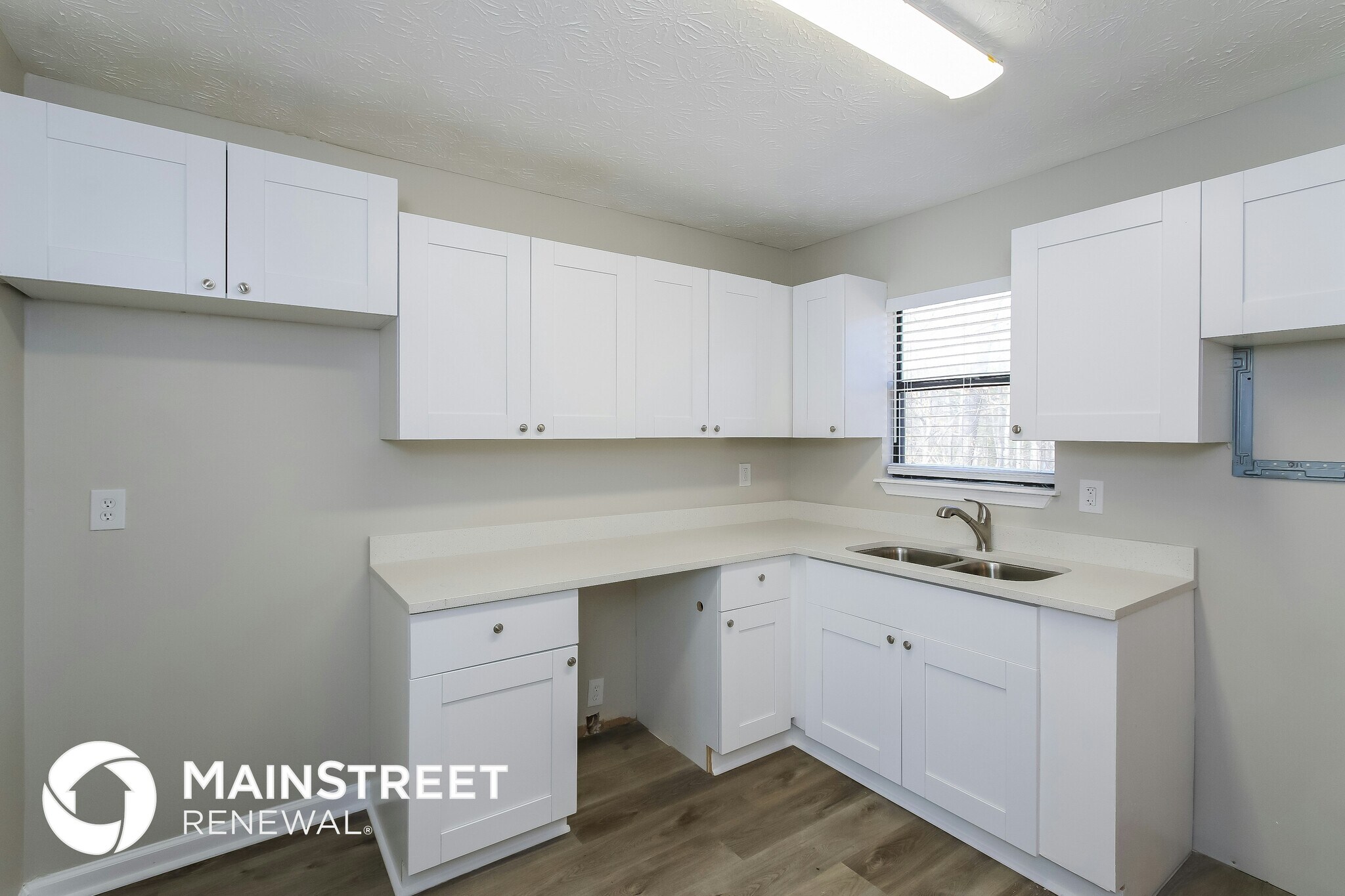 Building Photo - 4602 High Gate Ln