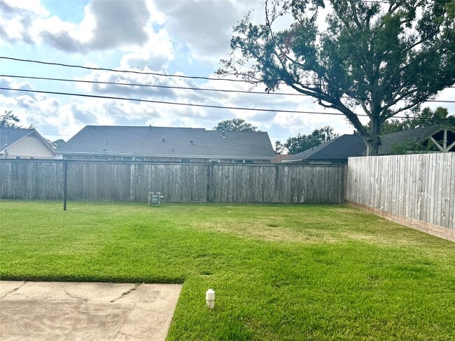 Building Photo - 2426 Tannehill Dr