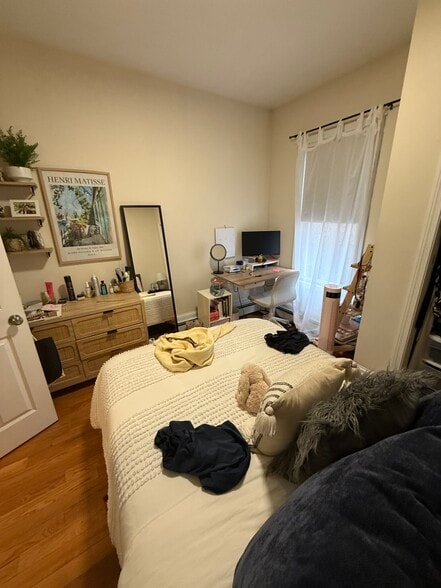 58 Medford St., #1, Somerville - 58 Medford St