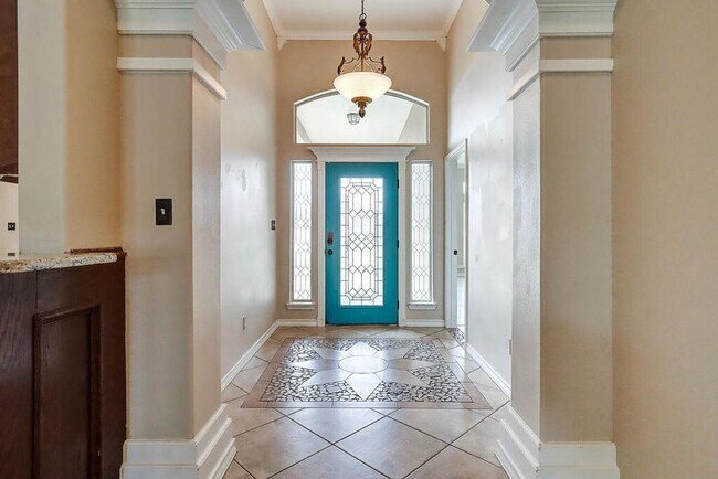 Building Photo - 2614 Wool Dr