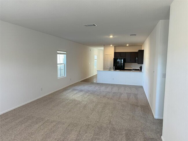 Building Photo - 408 Whoopers Loop