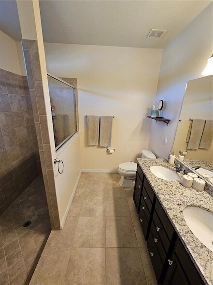 Building Photo - 1201 Custer Bayou St