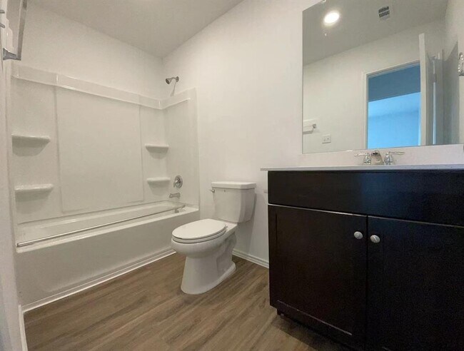 Building Photo - 1209 Rio Frio Ln