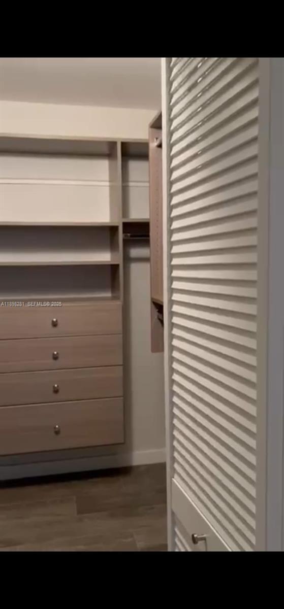 Building Photo - 1688 West Ave