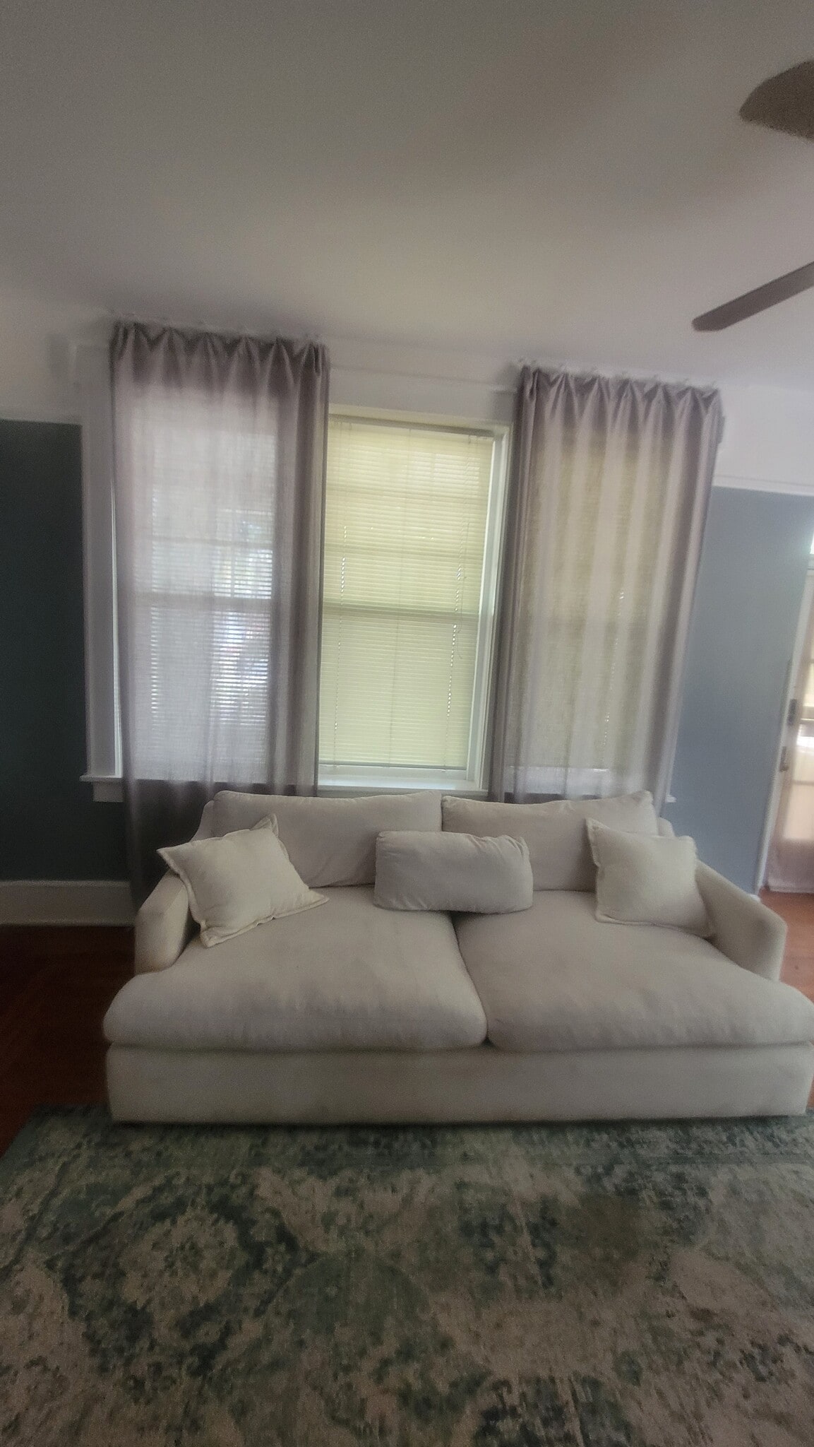 Building Photo - 148 W 6th St