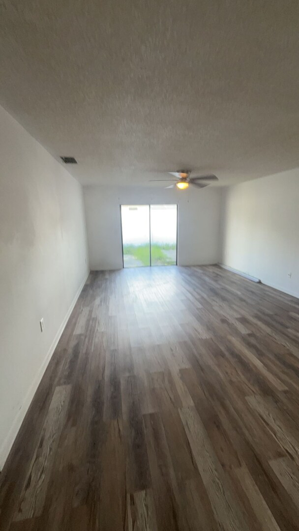 Building Photo - 1647 Goodyear Ave