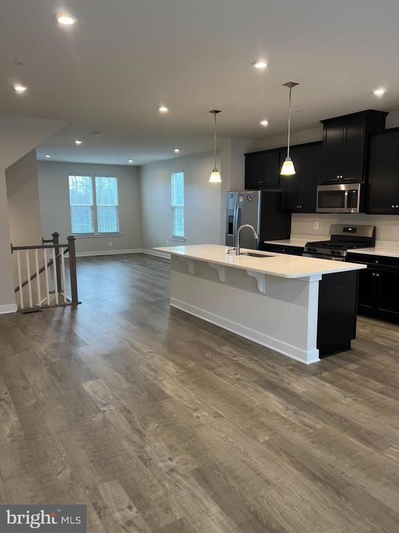 Building Photo - 1550 Adamson Wy