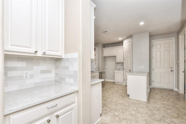 Building Photo - 1103 Cedar Elm Ln