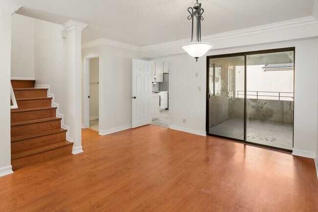 Building Photo - 4339 Nobel Dr