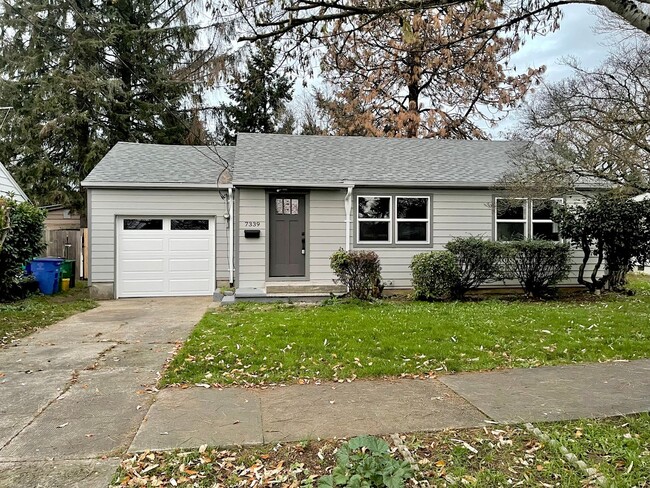 Primary Photo - Beautifully Updated 3 Bedroom, 1 Bath Hous...