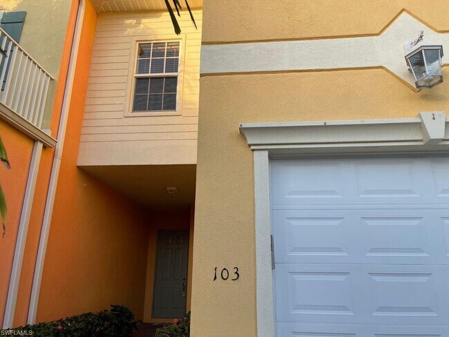 Building Photo - 16214 Via Solera Cir