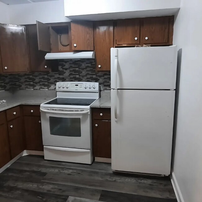 Building Photo - 9541 S Kedzie Ave