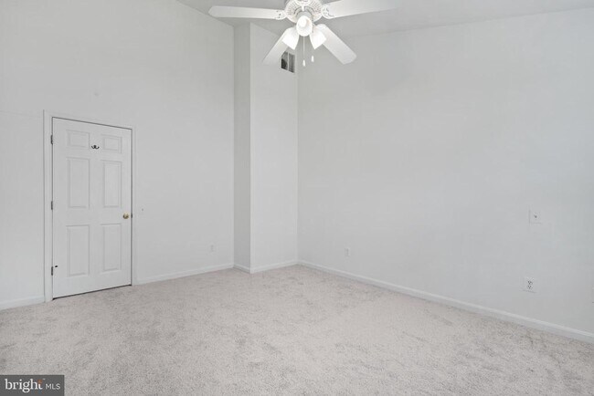 Building Photo - 18506 Carriage Walk Cir