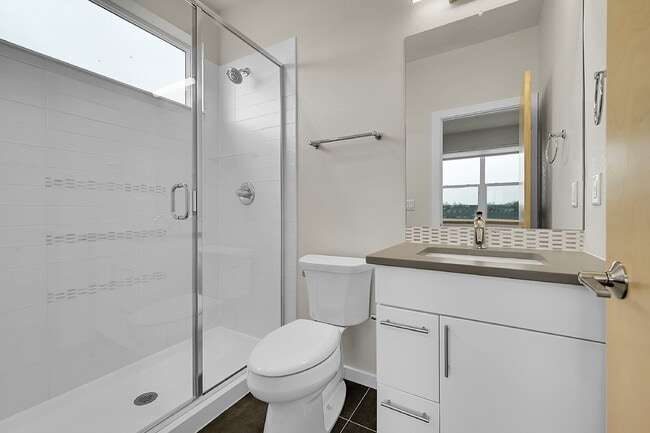 Building Photo - $2,895.00, 3 bedrooms, 3.5 baths, located ...