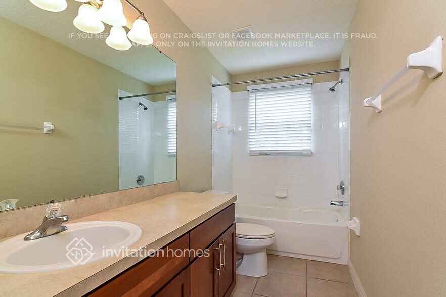 Building Photo - 3290 Fawnwood Dr