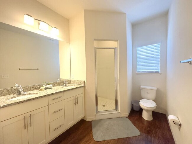 Building Photo - 8996 Silver Pl