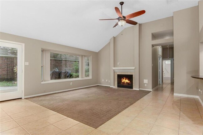 Building Photo - 3435 Beech Point Dr