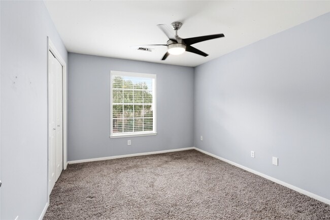 Building Photo - 11507 Del Monte Dr