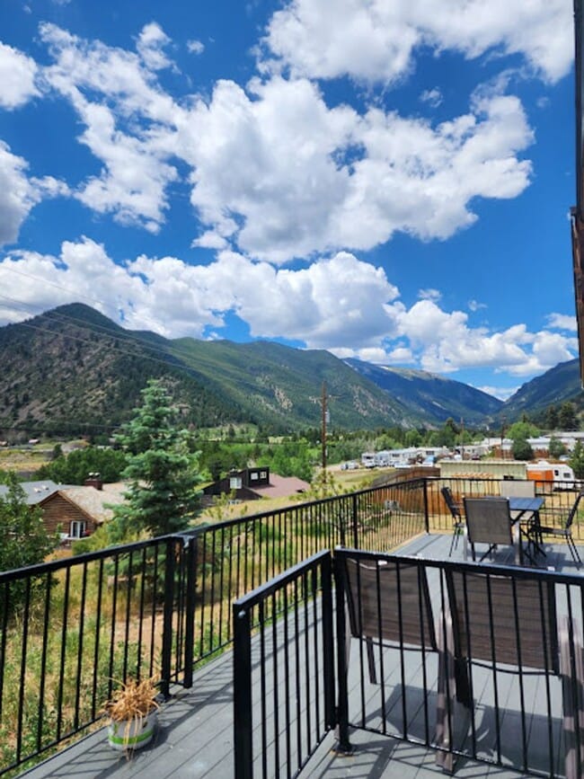 Building Photo - Long Realty & Property Management - Very Beautiful Cabin Close to Ski Resorts