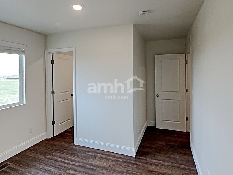 Building Photo - 2661 W 3400 S