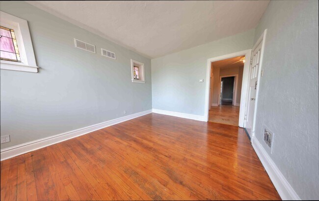 Building Photo - 4153 Potomac St