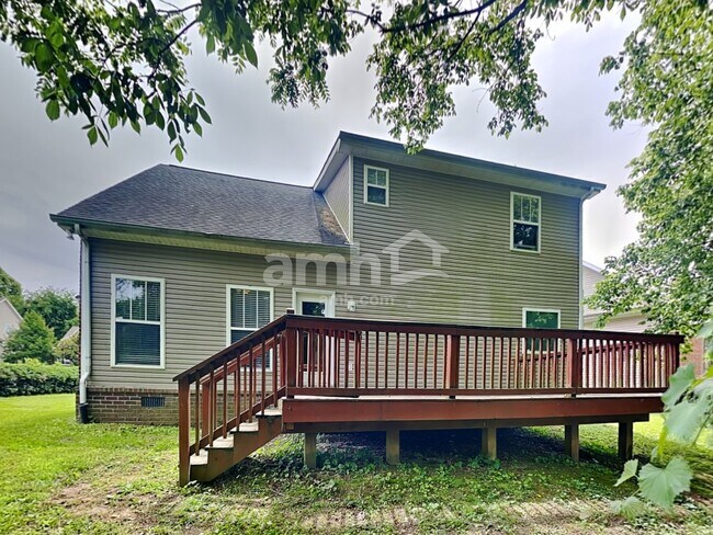 Building Photo - 1403 Bern Dr