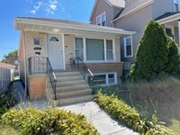 Building Photo - 5109 S Richmond St