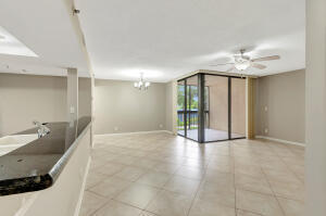 Building Photo - 955 Egret Cir