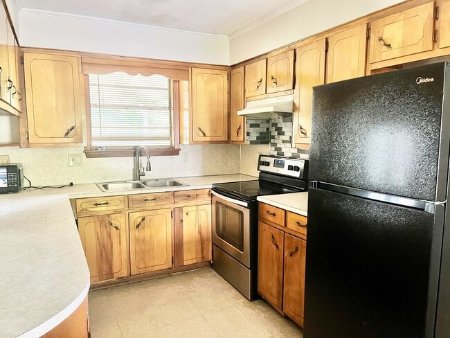 Building Photo - 11766 Willow Oak Ave
