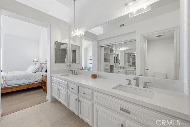 Building Photo - 35 Costa Brava