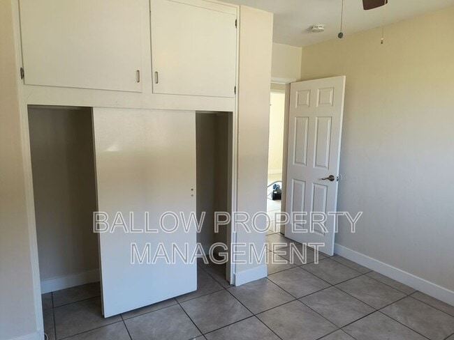 Building Photo - 499 H St