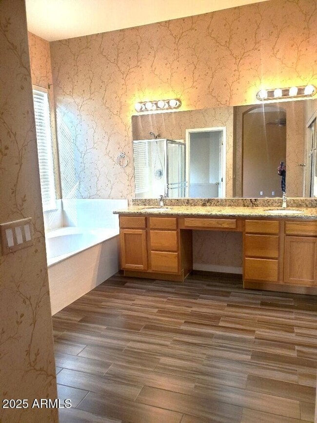 Building Photo - 8032 W Vía Del Sol