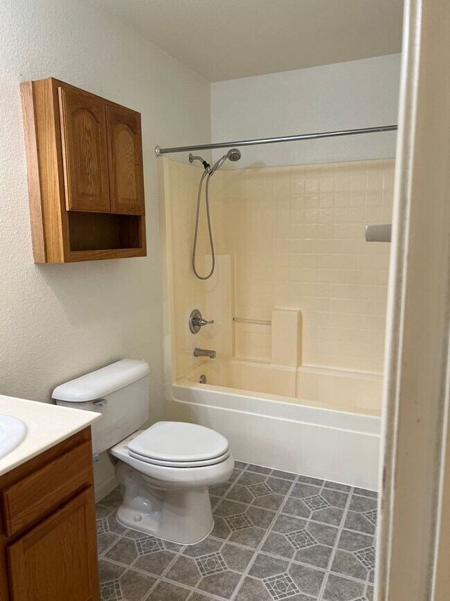 Building Photo - 4501 Waitsfield Cir