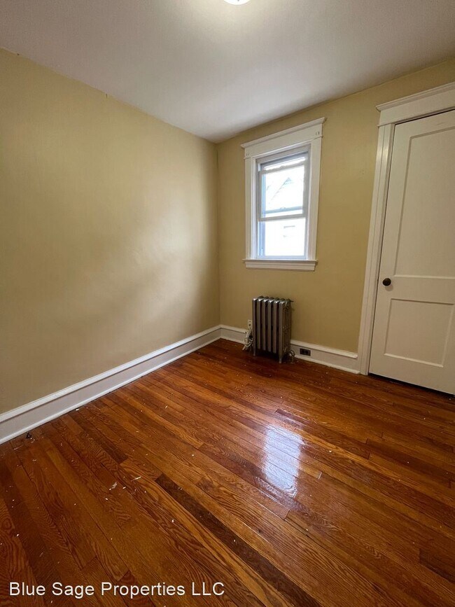 Building Photo - 3 br, 1 bath House - 509 Cypress Ave