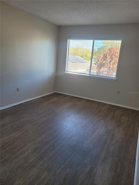 Building Photo - 4695 Pheasant Run Dr