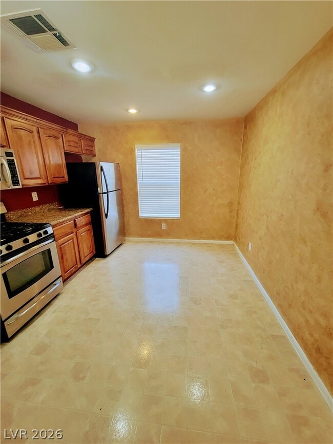 Building Photo - 5057 W Eldorado Ln