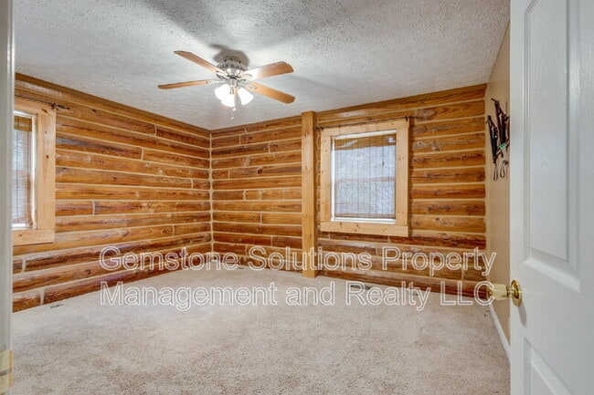Building Photo - 6738 Quiet Ln