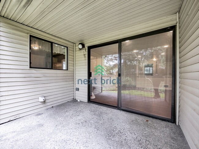 Building Photo - Gorgeous 2 Bed 1.5 Bath Condo for Rent!