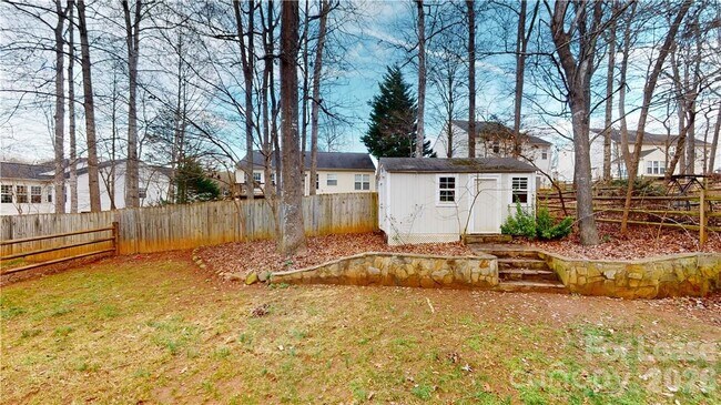 Building Photo - 7819 Red Oaks Trail