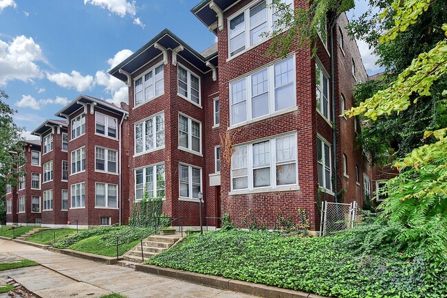 Building Photo - Shaw-ty is a 10