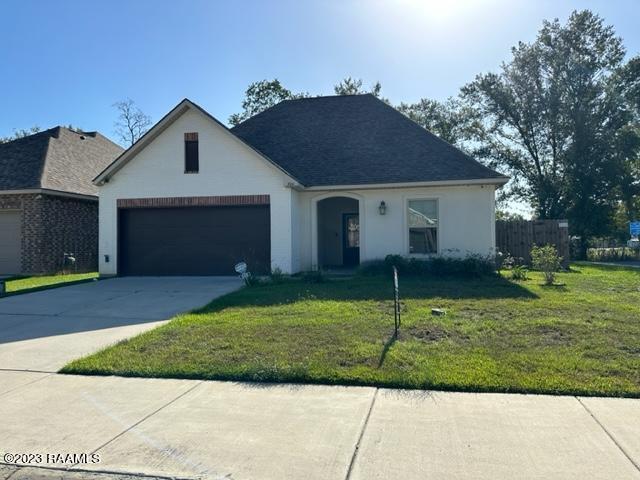 Building Photo - 300 Sparrowhawk St