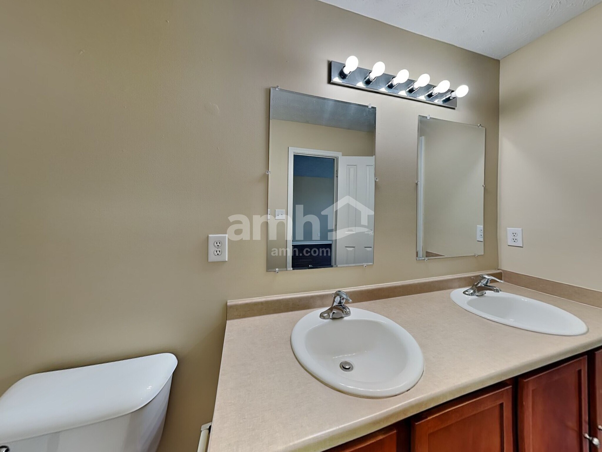 Building Photo - 11408 Loudon Ln