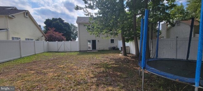 Building Photo - 9 Stoney Dr