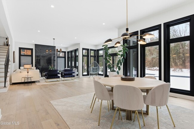 Building Photo - 15 Joshua Rd