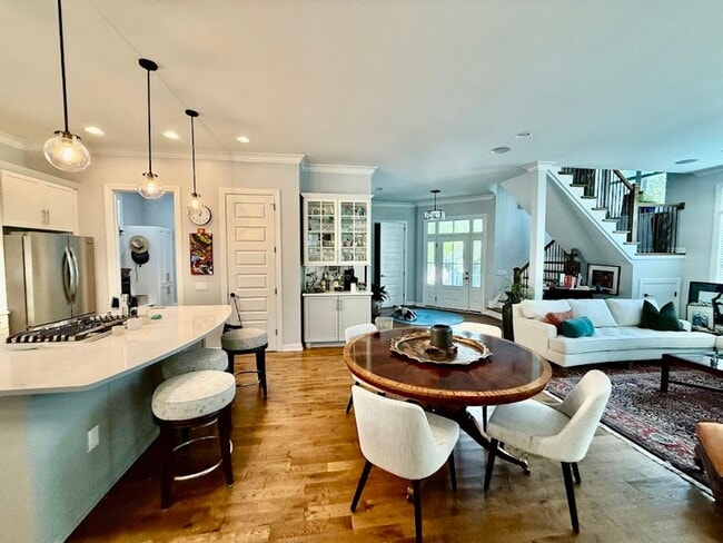 Building Photo - 4 bedroom Ocean Park Single Family