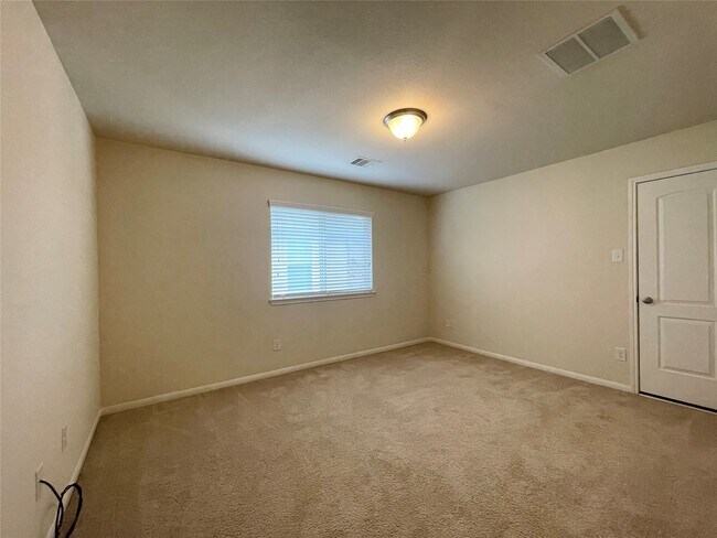 Building Photo - 3010 Overbrook Meadow Ln